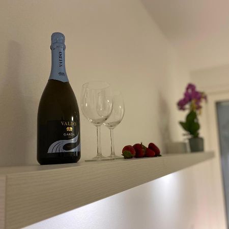 La Dolce Vita Suites Малчезине Екстериор снимка