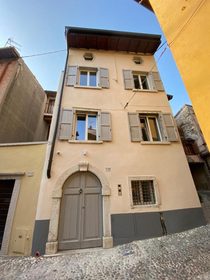 La Dolce Vita Suites Малчезине Екстериор снимка